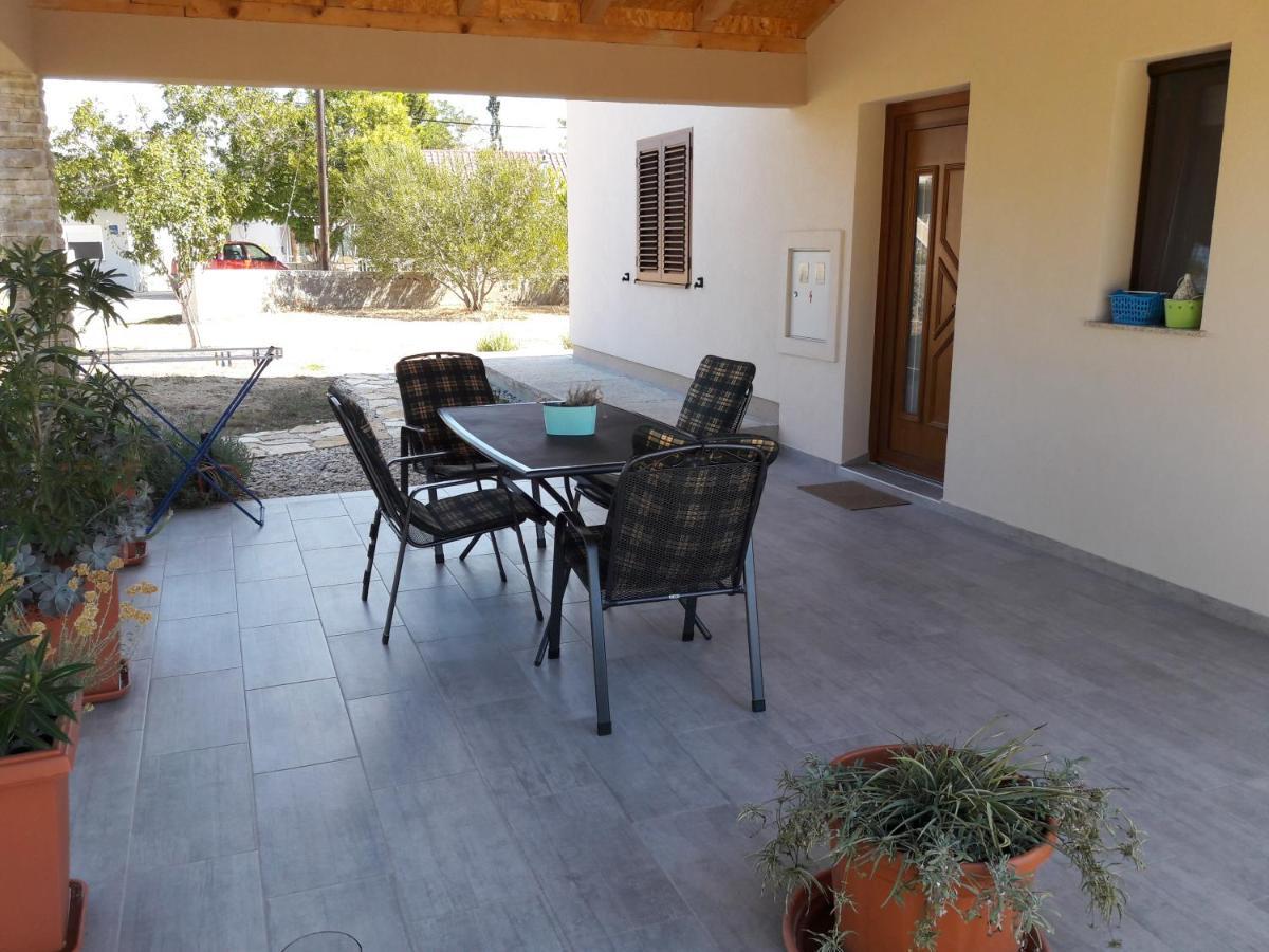 Apartmani Predovan Vrsi Ngoại thất bức ảnh